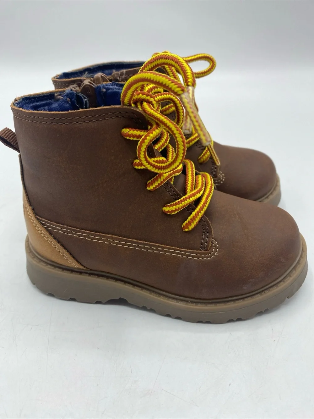 Oshkosh B'gosh Toddler Boy's Haskell Hiker Boot Brown 7M Padded shoes Zipper